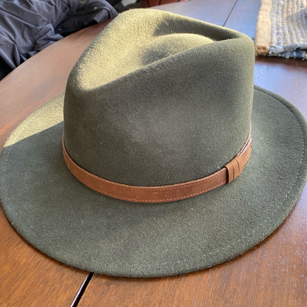 Green wool hat